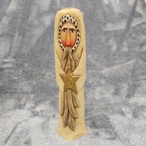 Lori Miller Whispering pines carved resin Santa tapered candle holder White 725f